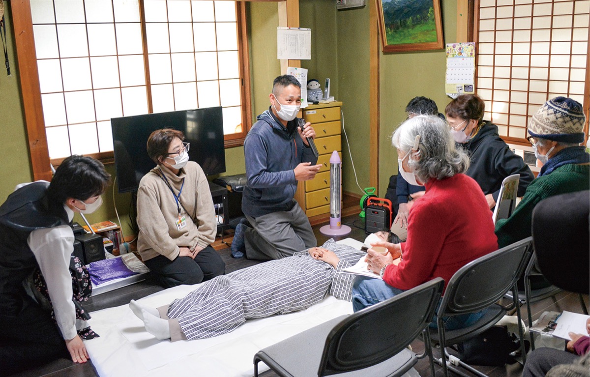 看取りや葬儀を学ぶ