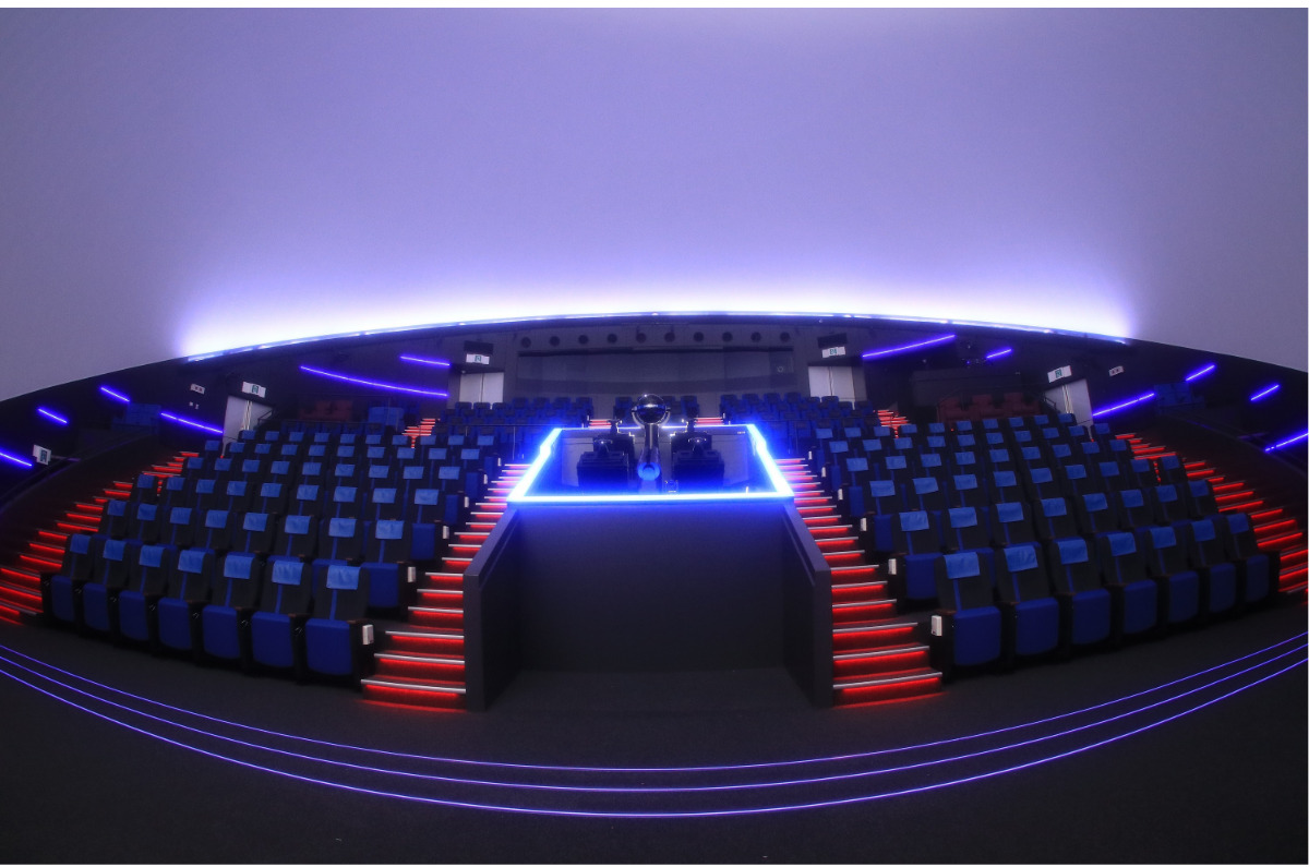 プラネタリウム全景（市立博物館提供）