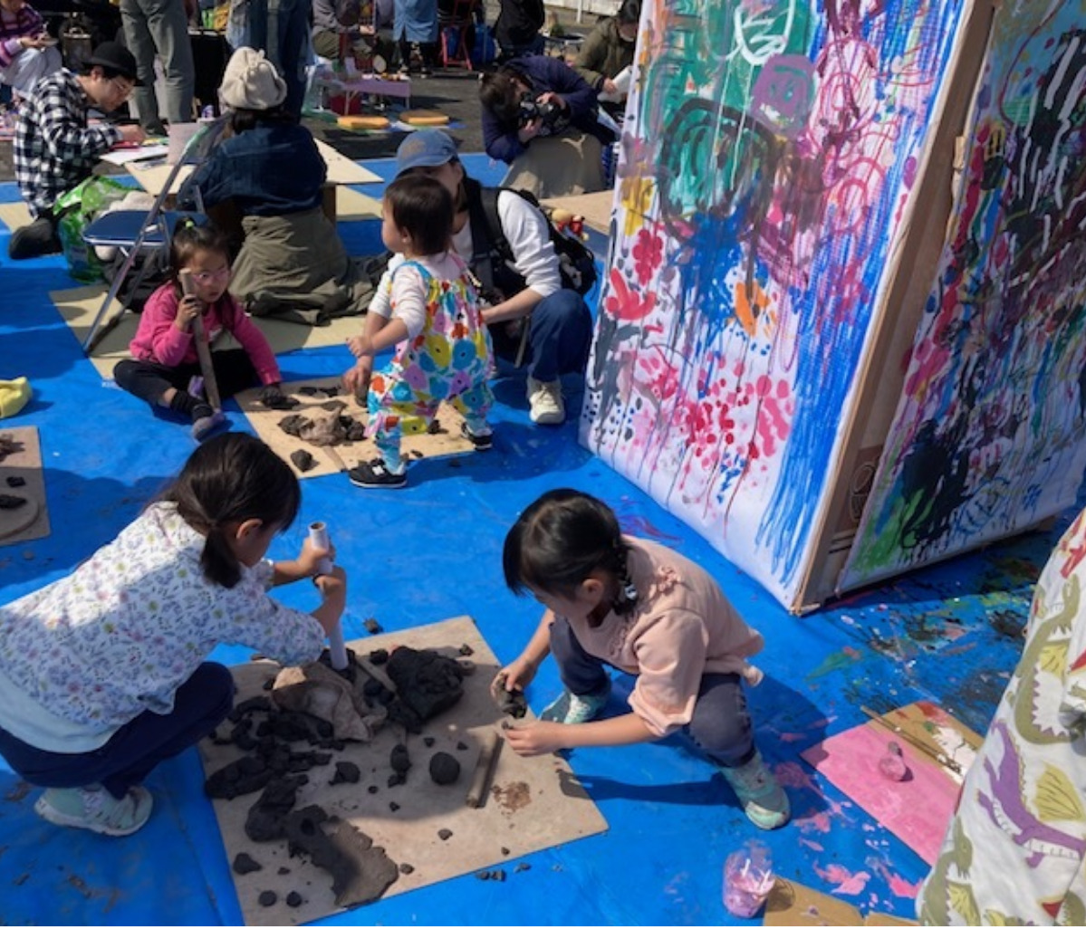 過去記載時の様子／実行委員会提供