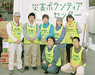 昨年10月には宮城県でボランティアを行った（提供写真）
