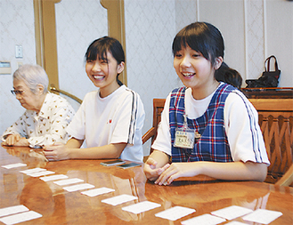 中学生が職場体験 小山田中の生徒が老人施設で