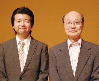 東さんと武藤先生（右）