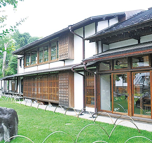 会場となる里山交流館