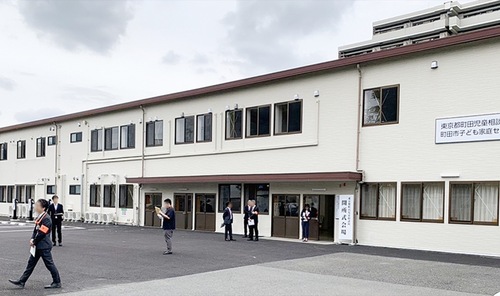 山崎に開所した児相