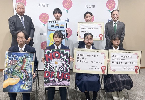 作品を持つ受賞者