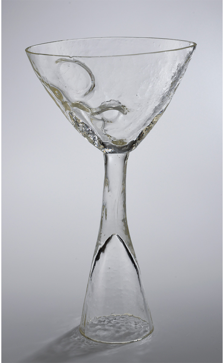 ワイングラス...？