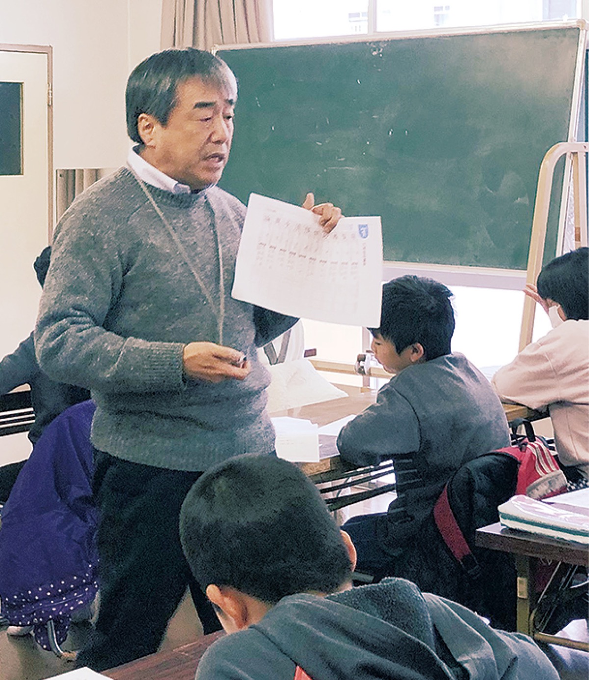 講義する陰山氏