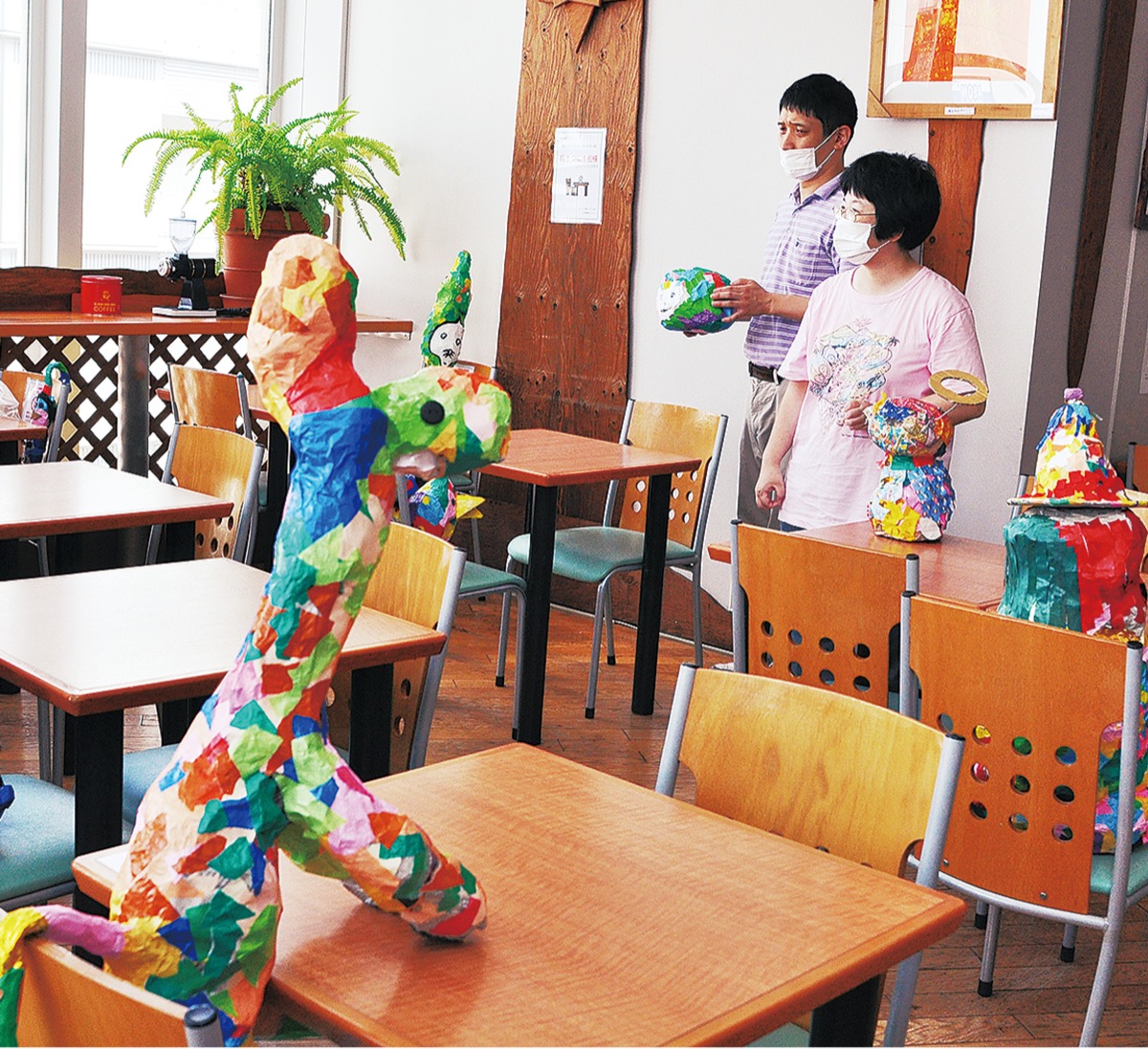 造形作品で適度な距離 レミィ町田６階 公民館喫茶 町田 タウンニュース