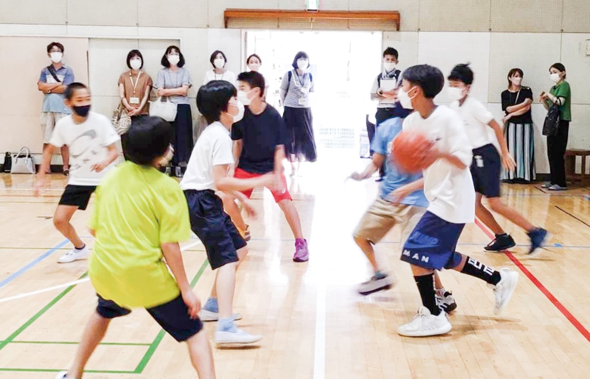 部活動にわくわく (写真2)