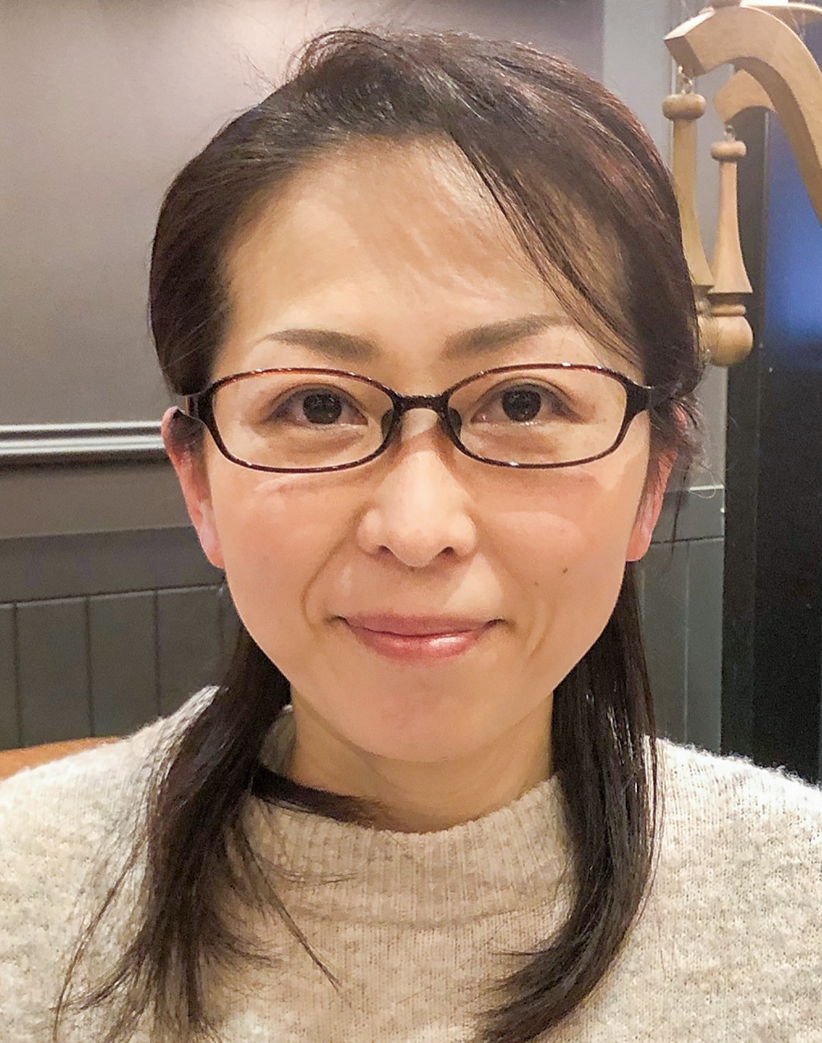 西行（さいぎょう） 恵さん (写真1)