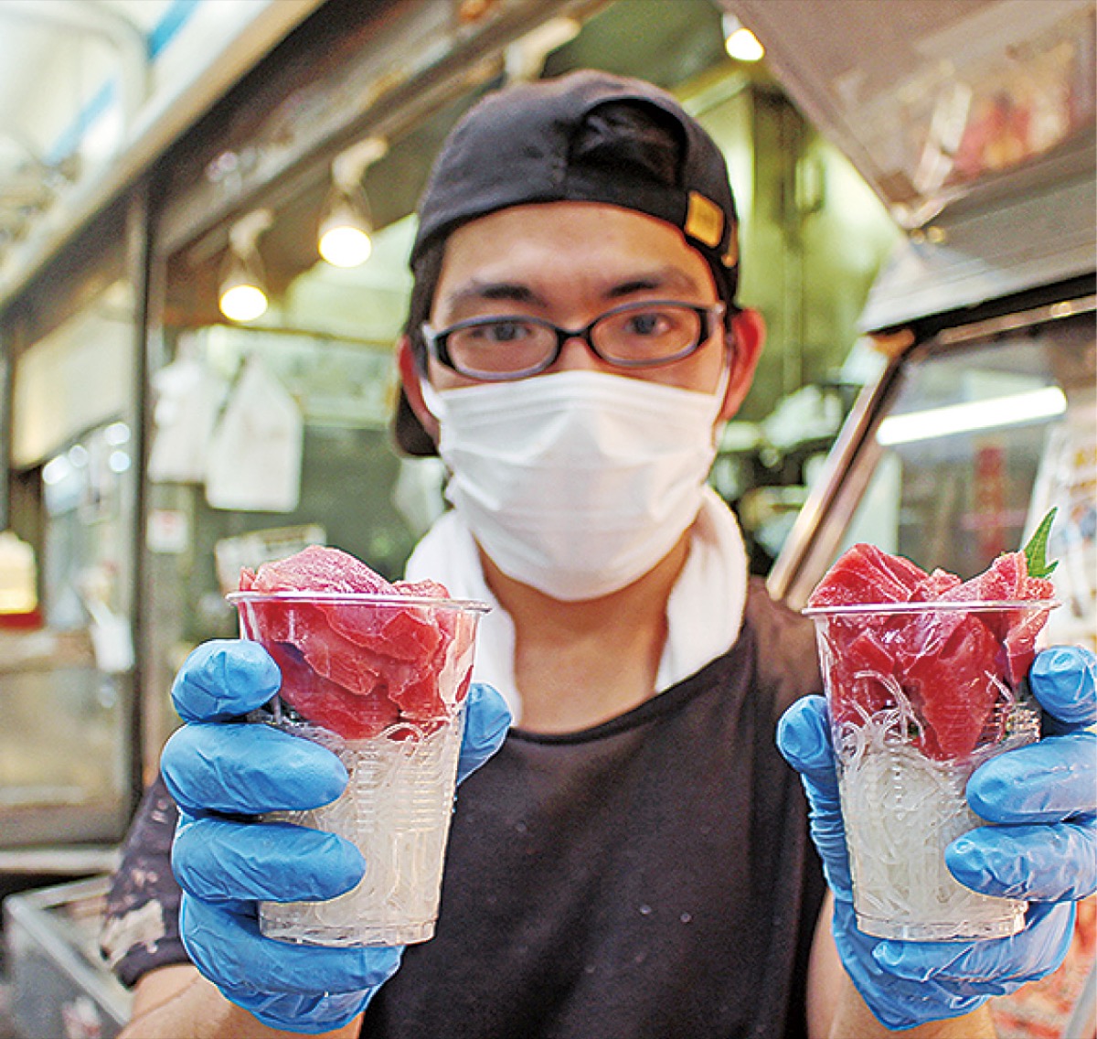 夏休み、市街地に活気