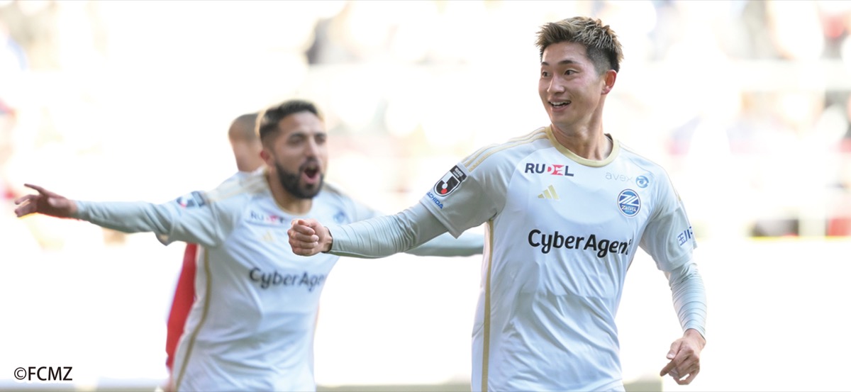 Ｊ１初勝利 (写真1)