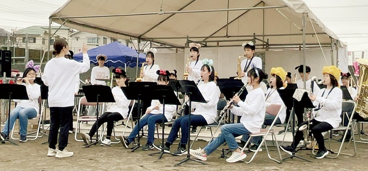 金井で花祭り (写真1)