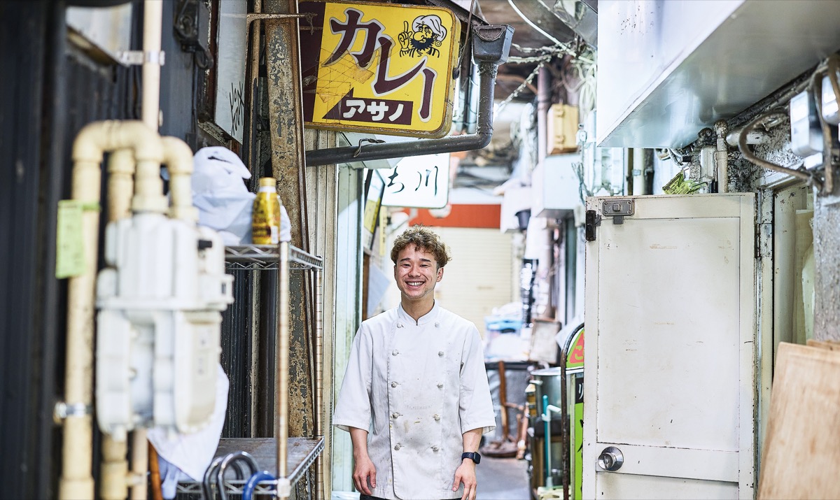 町田で息づく、心まで温まる一皿。三代目が繋ぐ、老舗カレーの伝統と未来への挑戦