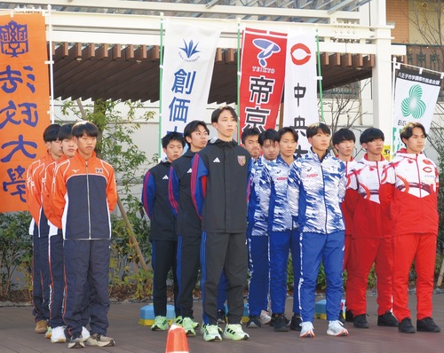 出場校の選手らが意気込みを語った