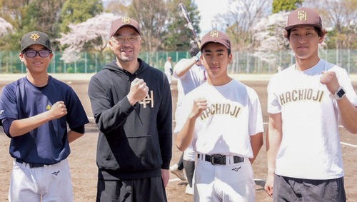 中学生と高校生が練習試合で交流した
