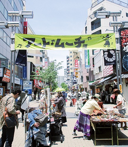 賑わう会場（写真は過去）