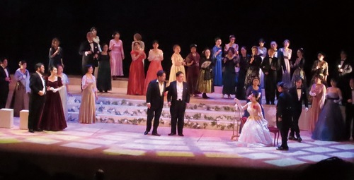 歌劇「椿姫」の一幕