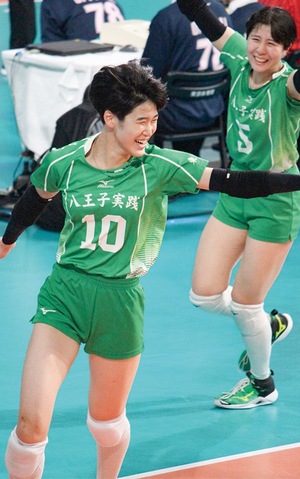 晴れ舞台で躍動した１年生エース・大雲舞子さん＝保護者提供