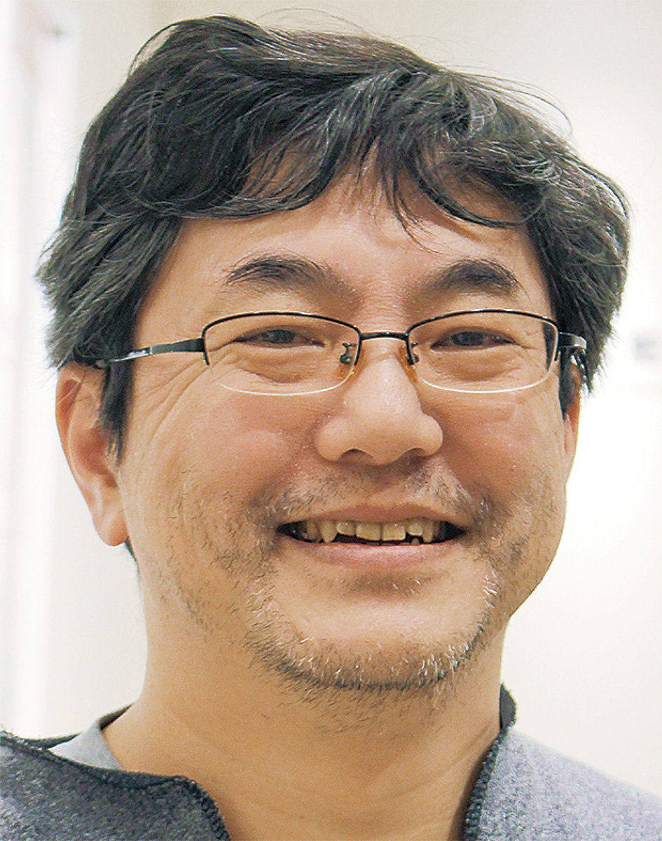 昨年、ＪＲ東日本の関連会社などが主催する「エキナカ書店大賞」を受賞した 山本 幸久さん 元横山町出身　52歳