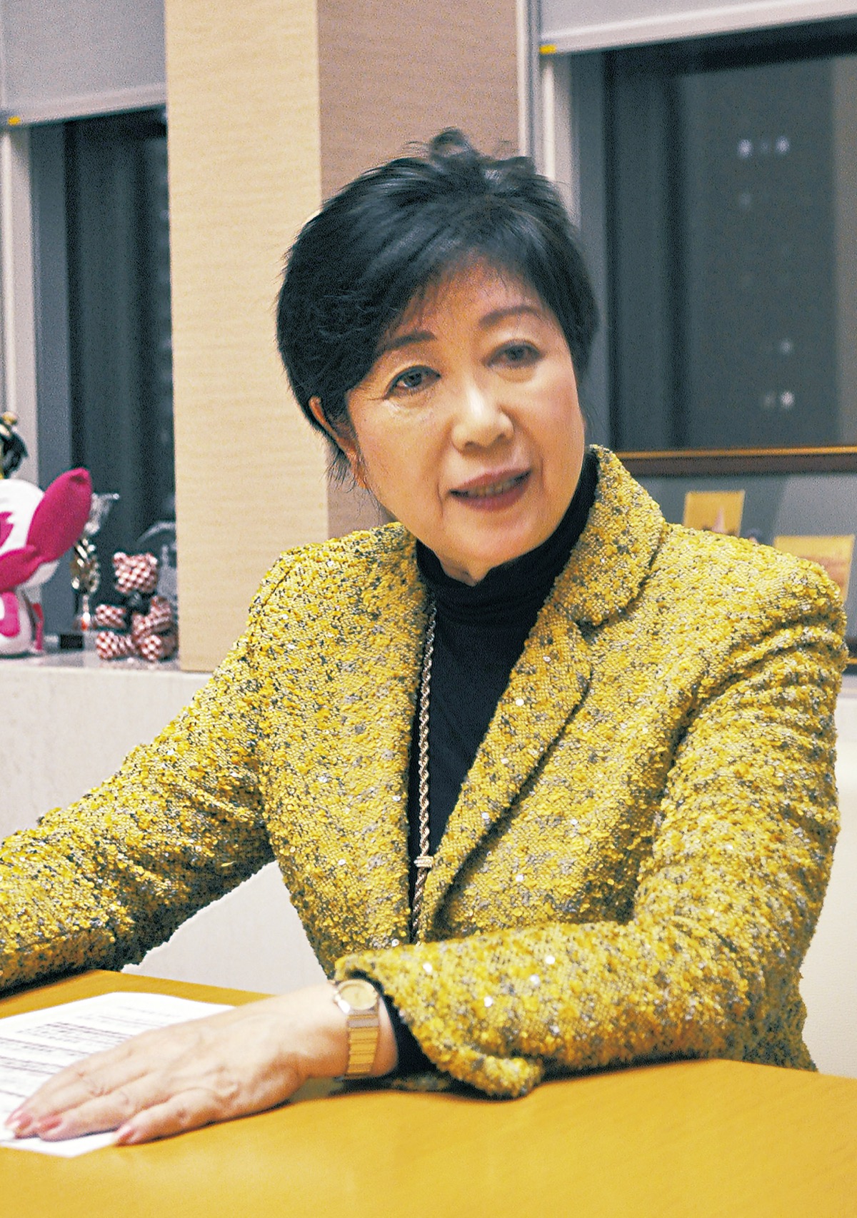 弊社のインタビューに答える小池都知事