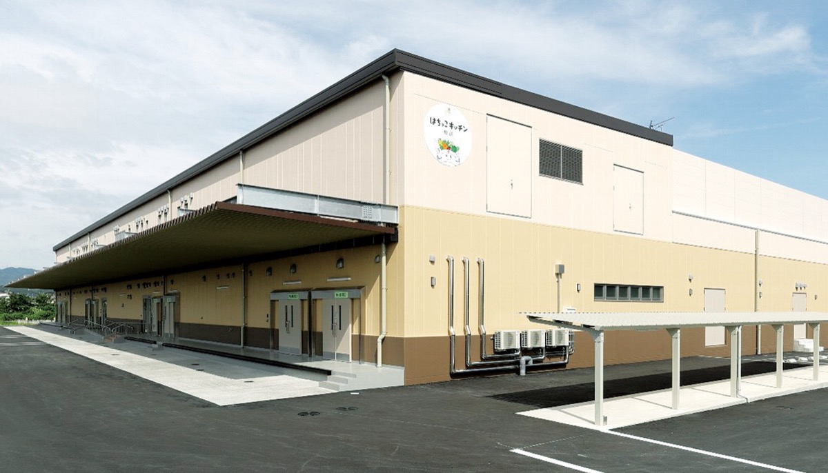 新設された学校給食センター楢原=いずれも市提供