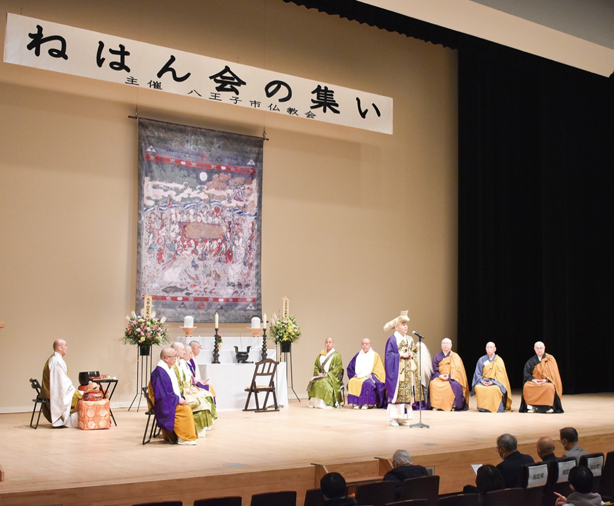 同会僧侶による読経