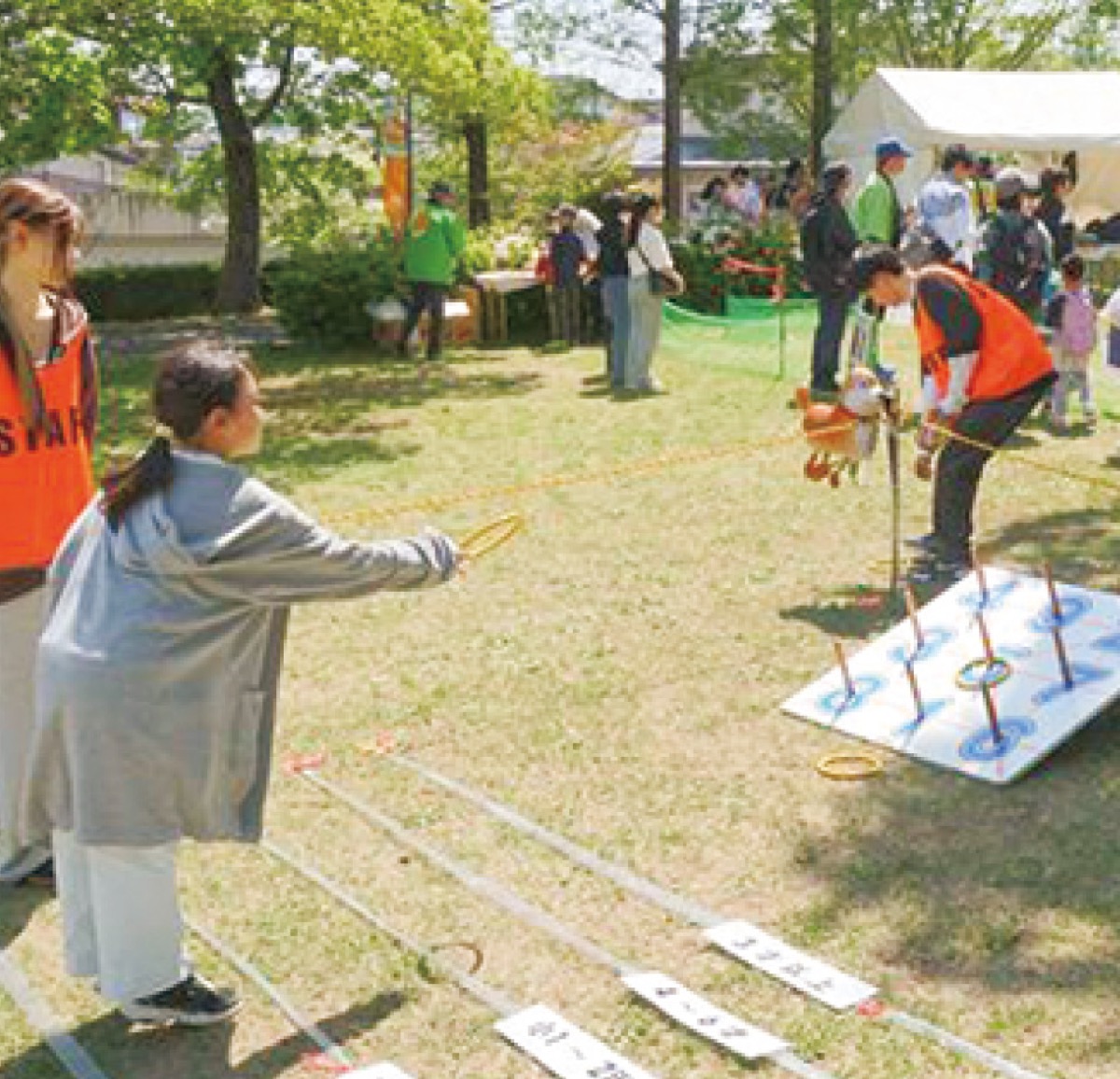 子ども向けの遊び場も