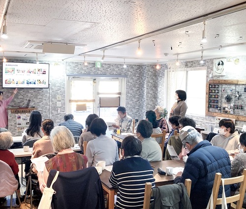 認知症に関心のある人が訪れる匠カフェ