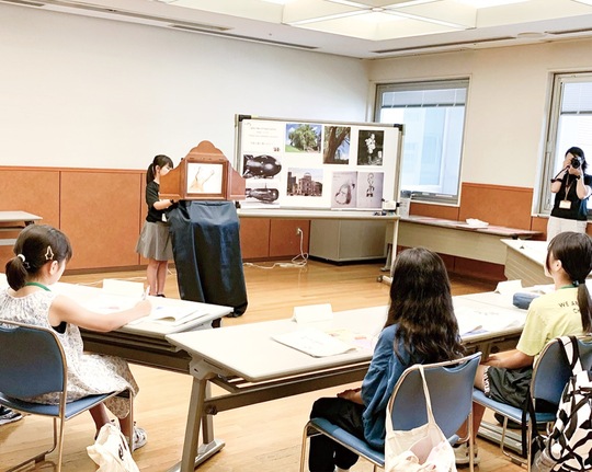 紙芝居で原爆の悲惨さを学ぶ語り部体験ワークショップ