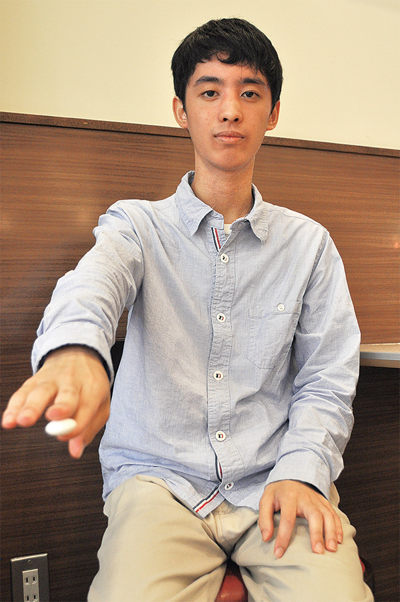 落合在住・武井太心さん 多摩からプロ棋士誕生 囲碁の超難関試験に合格