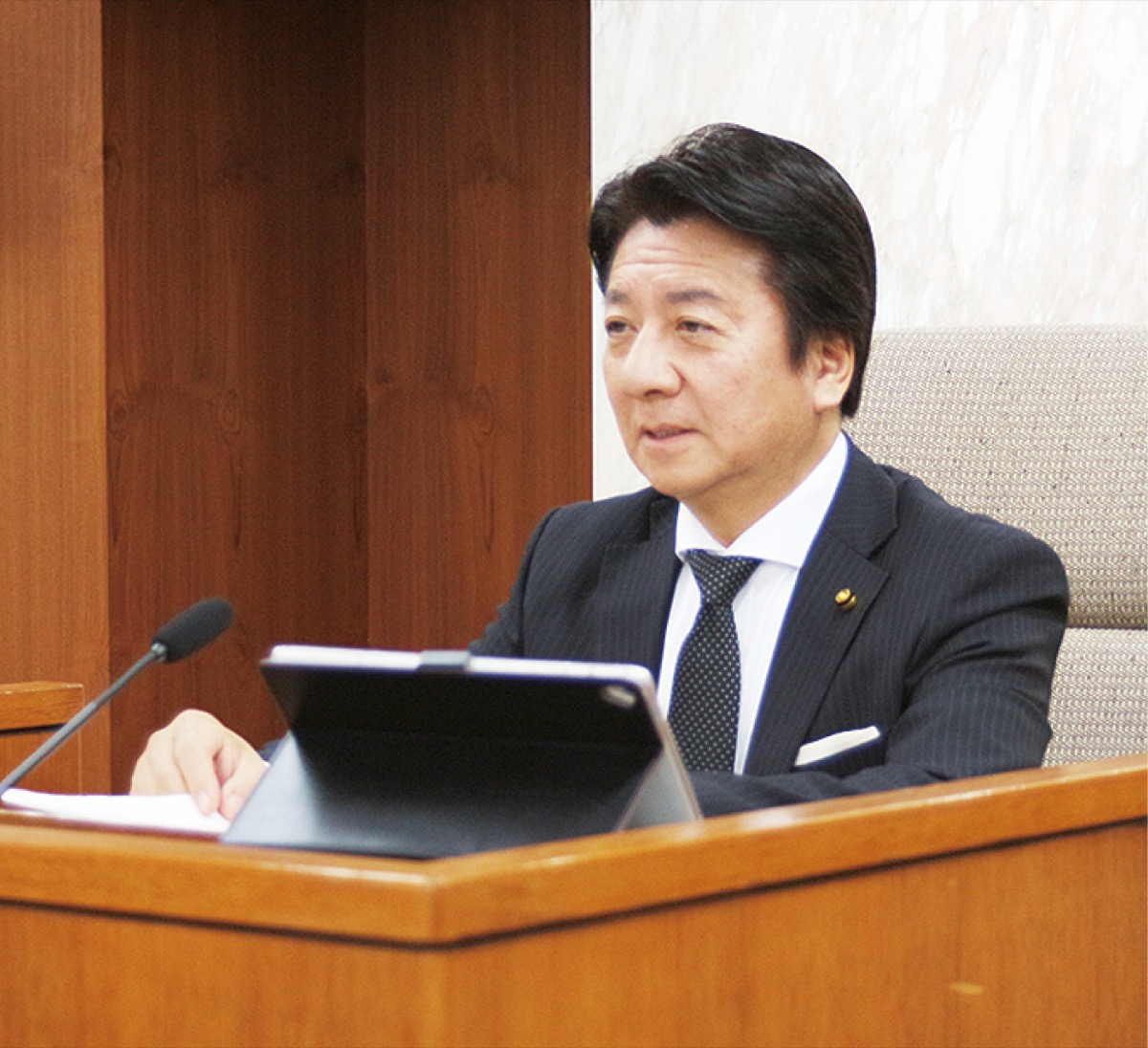 感染拡大防止 15日まで休会