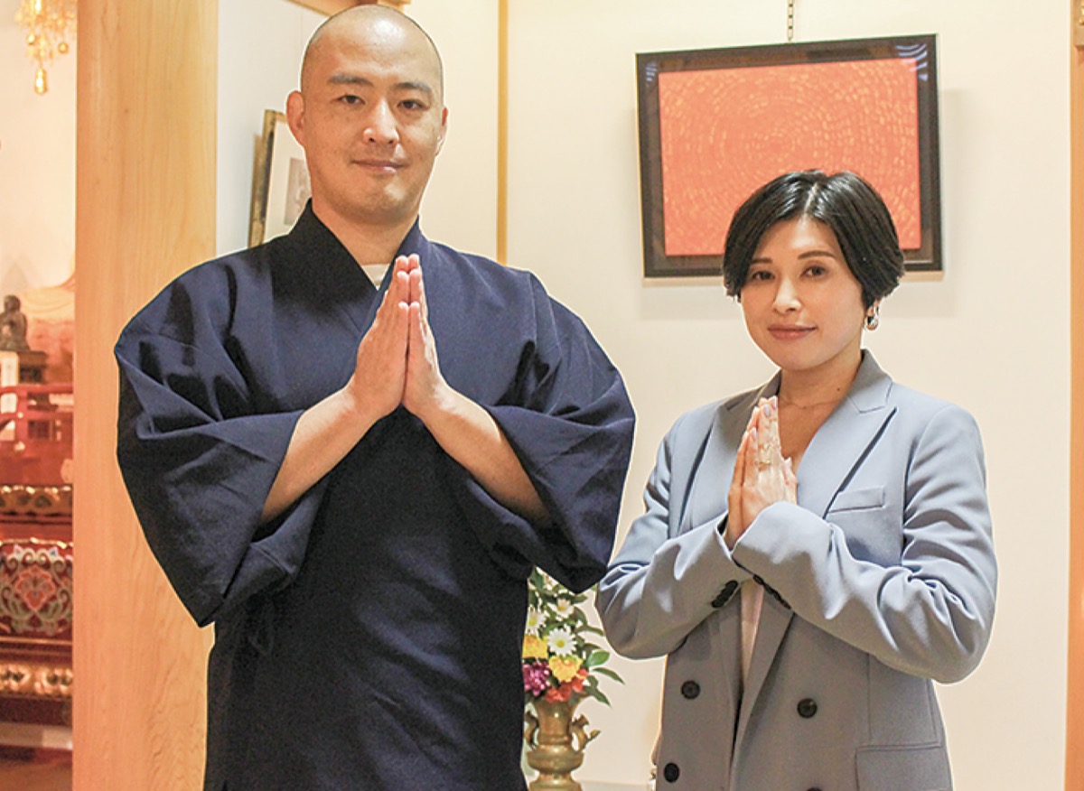 慈久副住職と妻のりえさん