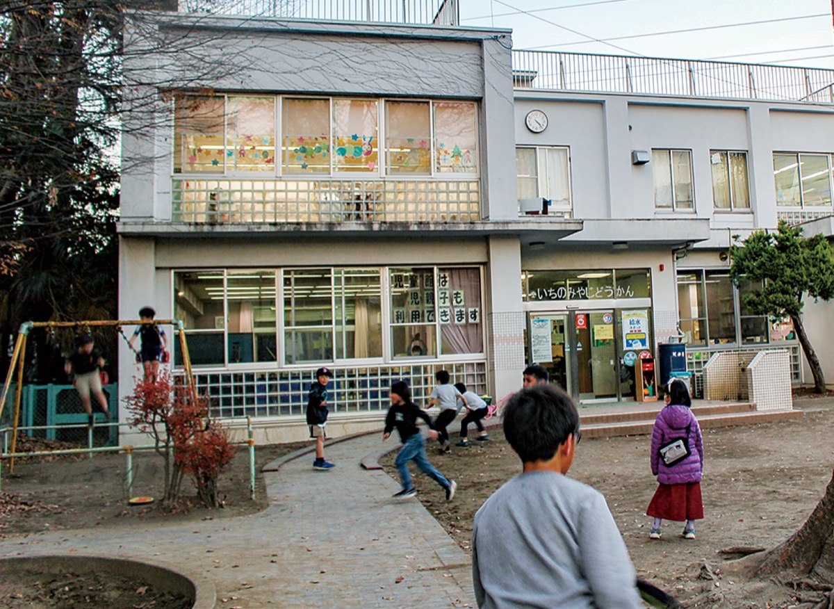 50年節目に記念展示