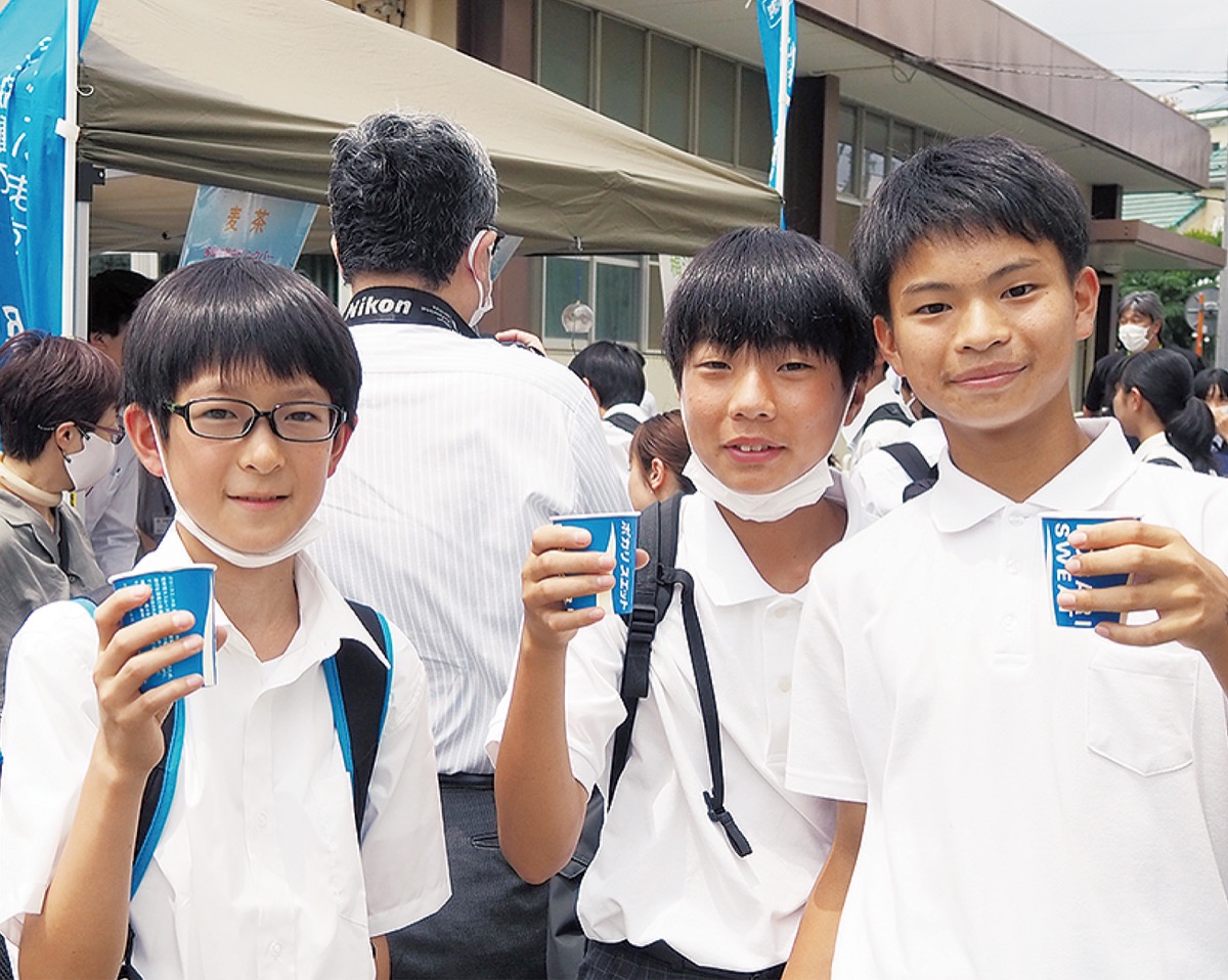 水分補給で熱中症予防