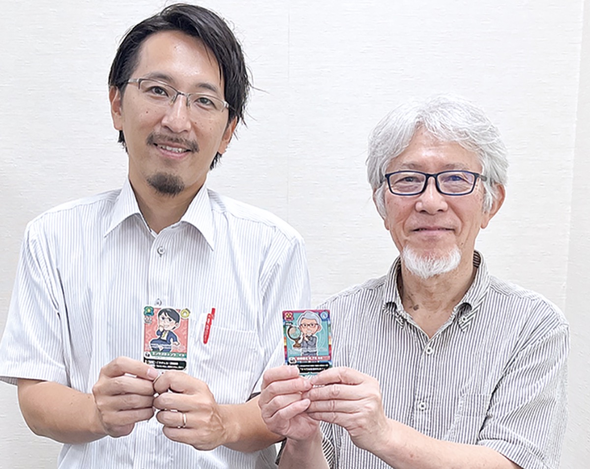 教員全員がトレカに