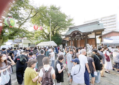 桜ヶ丘自治会が主催した盆踊り＆納涼の夕べ＝２日・金毘羅神社