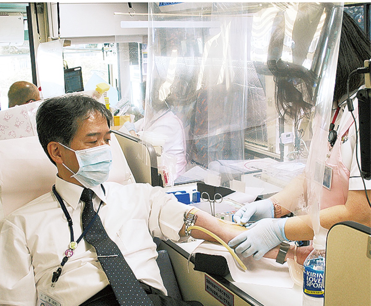 青会青年部に功労章 長年の献血活動支援に対し 大和 タウンニュース