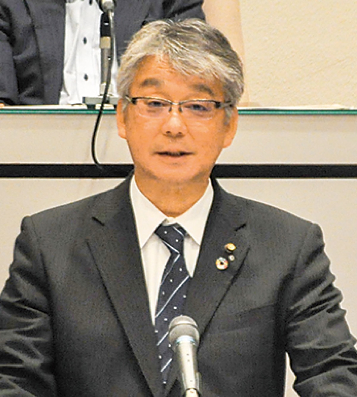 一般質問に登壇しました (写真2)