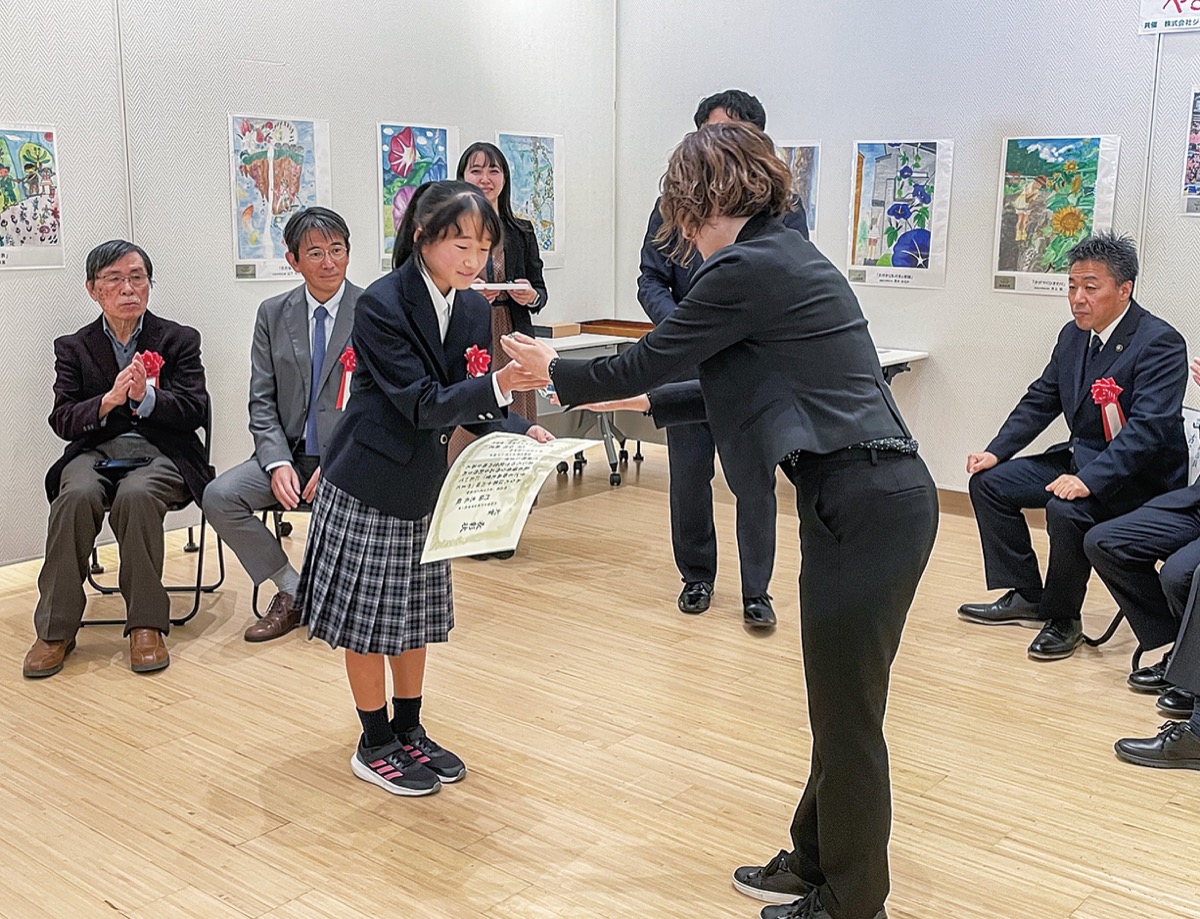 テーマは「花と緑」