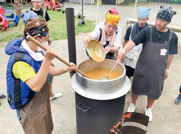 「お父さんレストラン」で特製カレー　綾瀬ゆたか幼稚園に開店