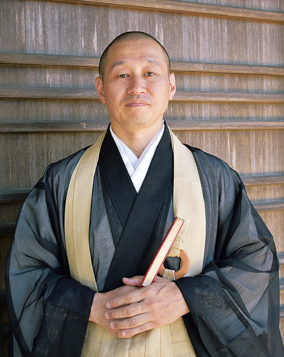 歴史息づく高台の寺