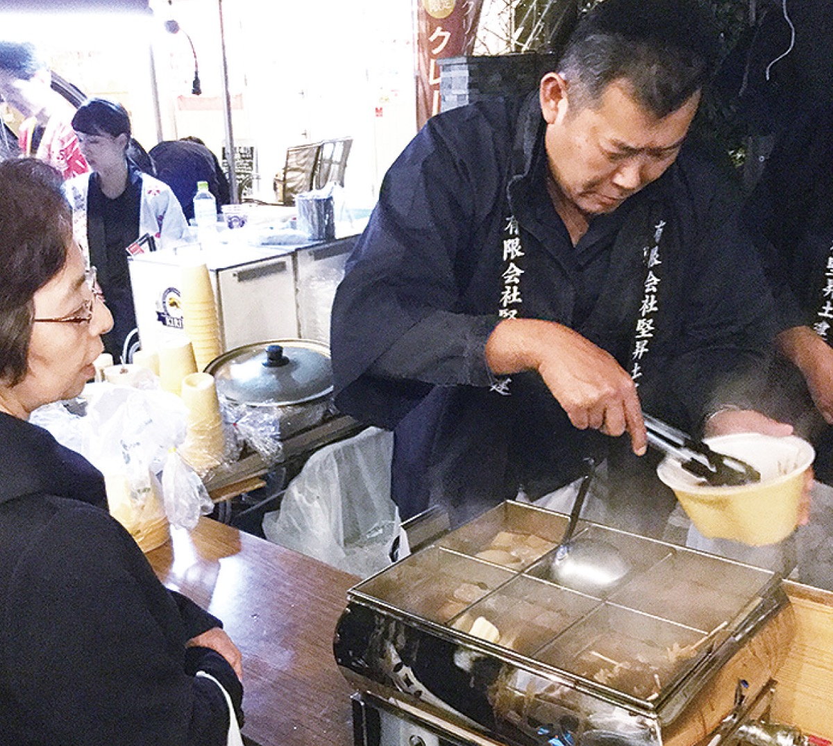 扇町にある店舗の特色を生かした「おでん」を販売