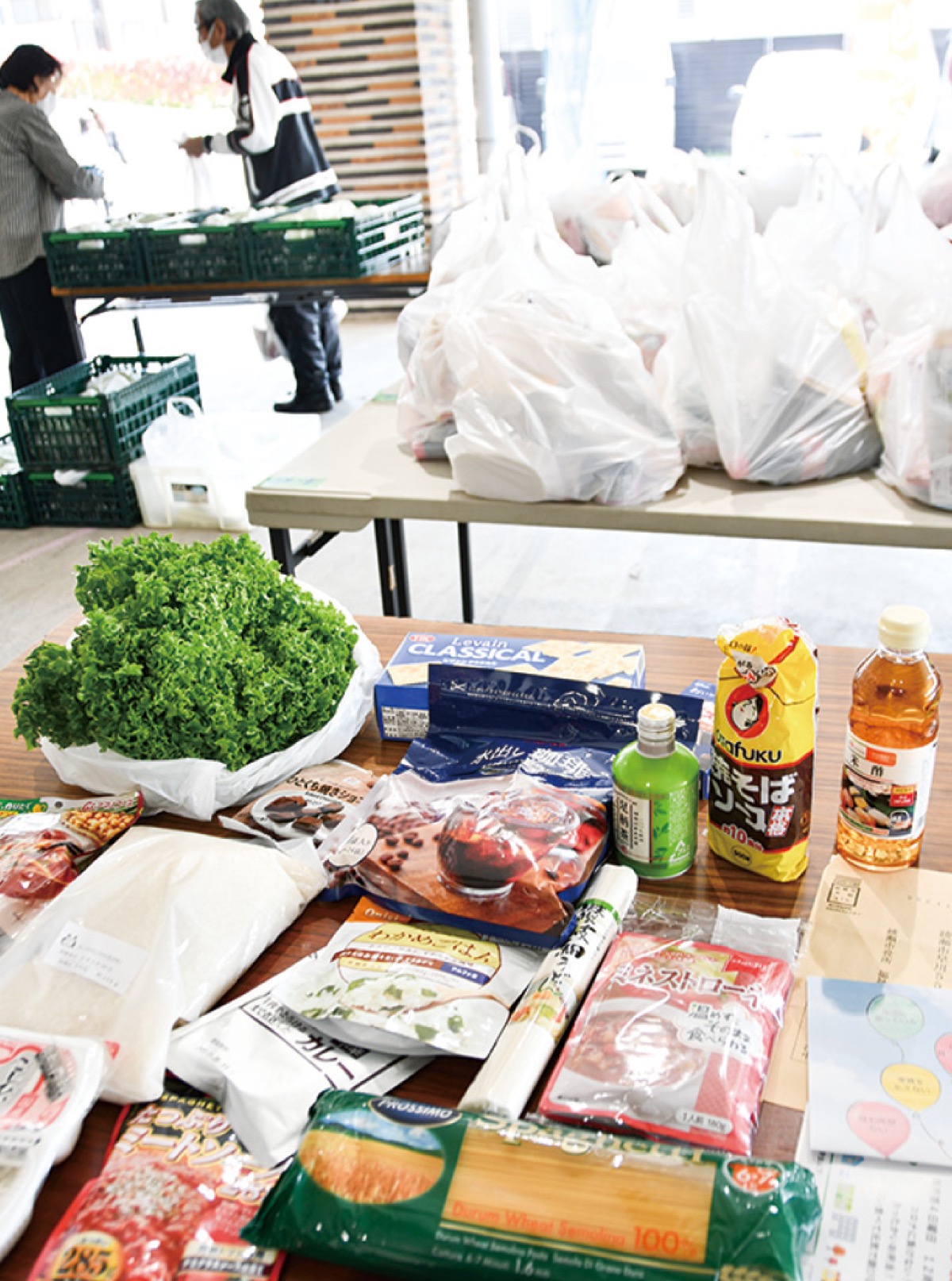 配布する食料品の一例