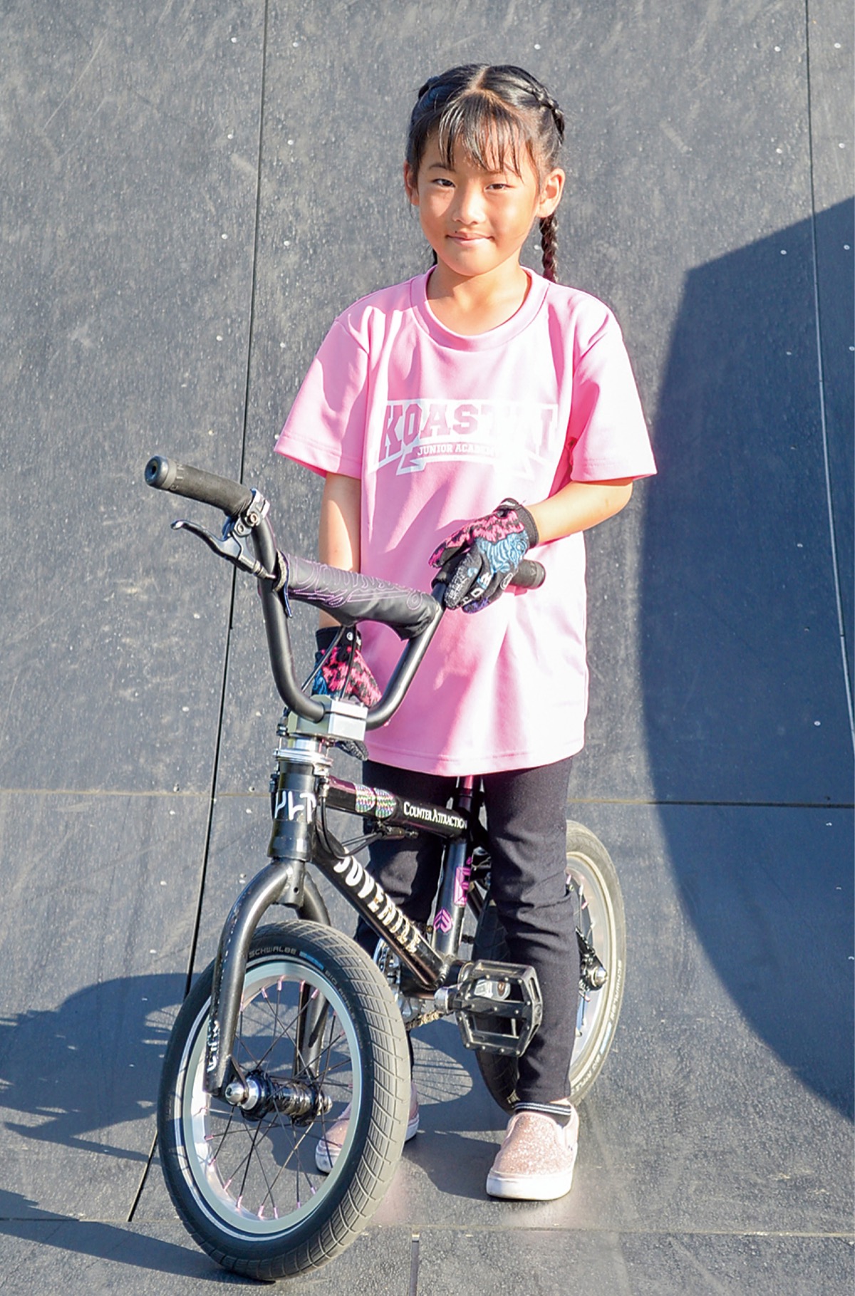 綾瀬市梅林さん BMX世代別王者に 3大会すべてで優勝 | 海老名・座間