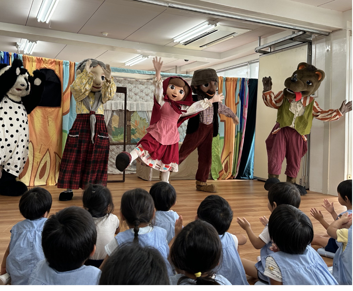人形劇に園児ら笑顔