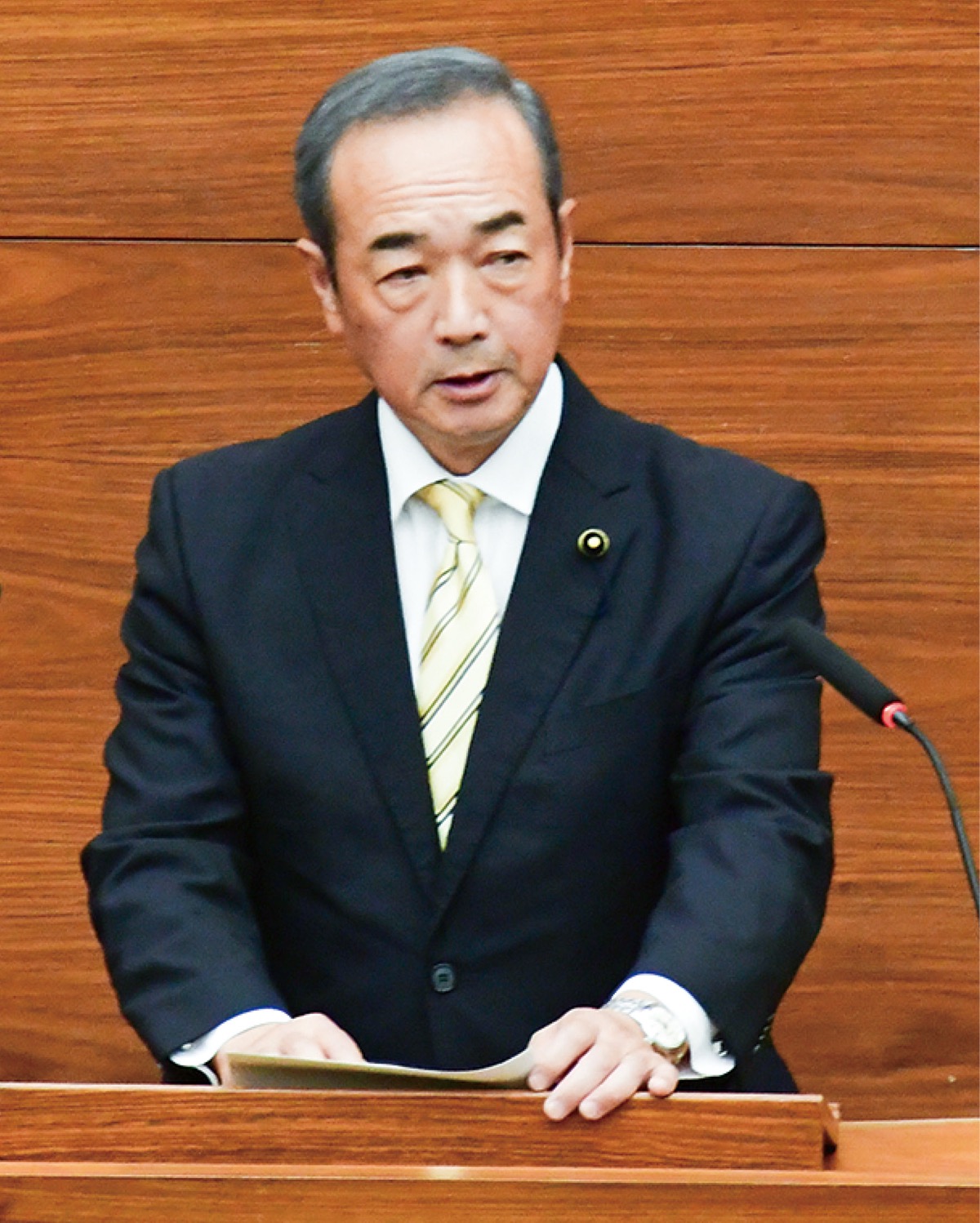 新議長に長田氏