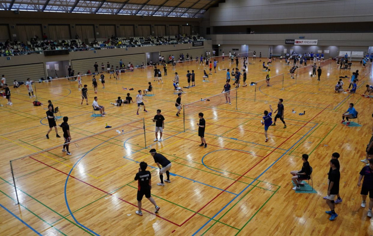 第39回日産カップバドミントン大会、座間で47チームが熱戦繰り広げる