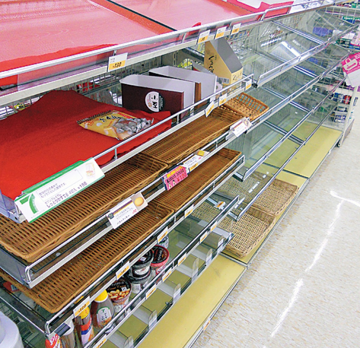 品薄の店内
