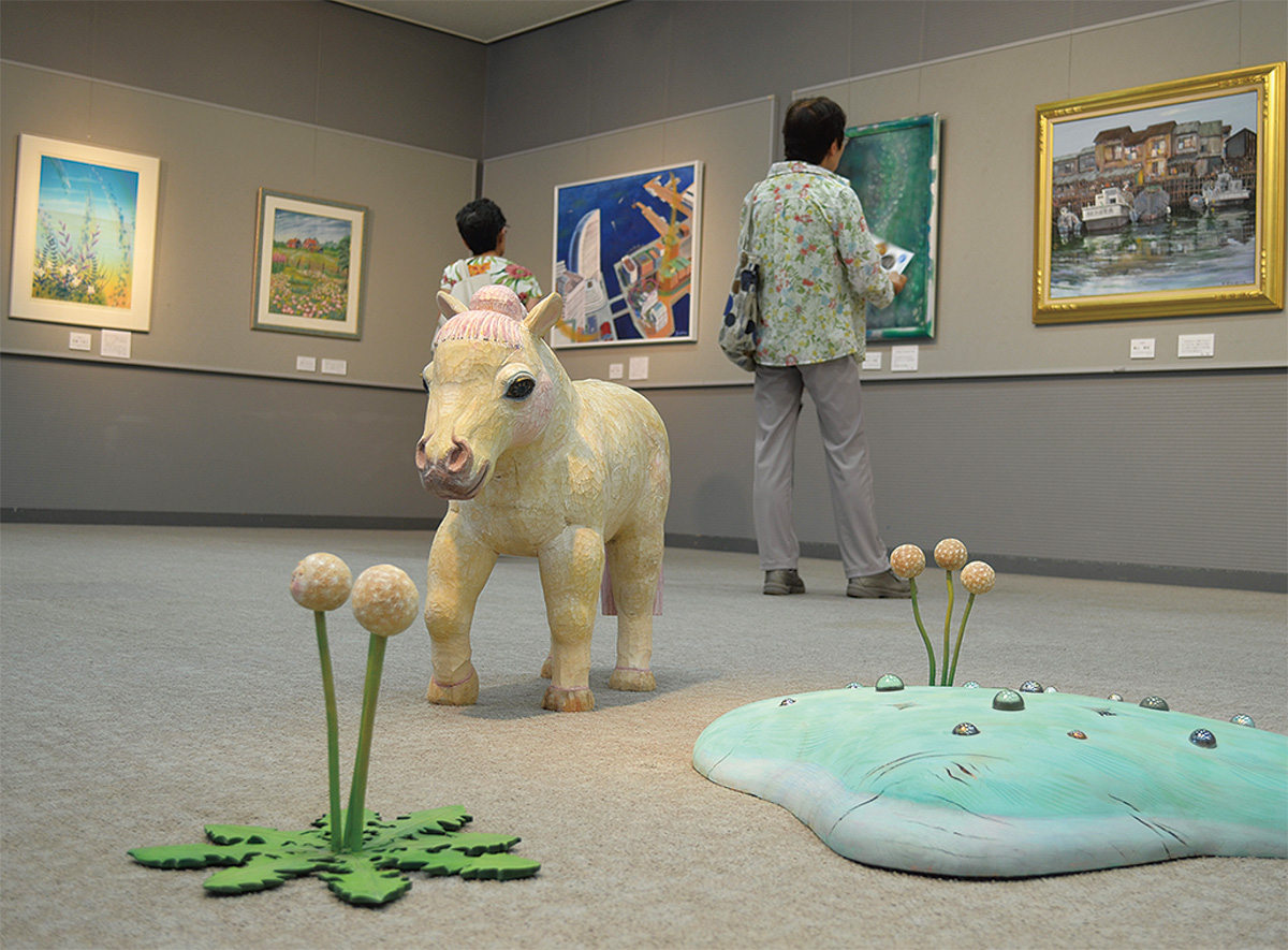 座間アーティストの競演 作品展に1200人超 | 座間 | タウンニュース